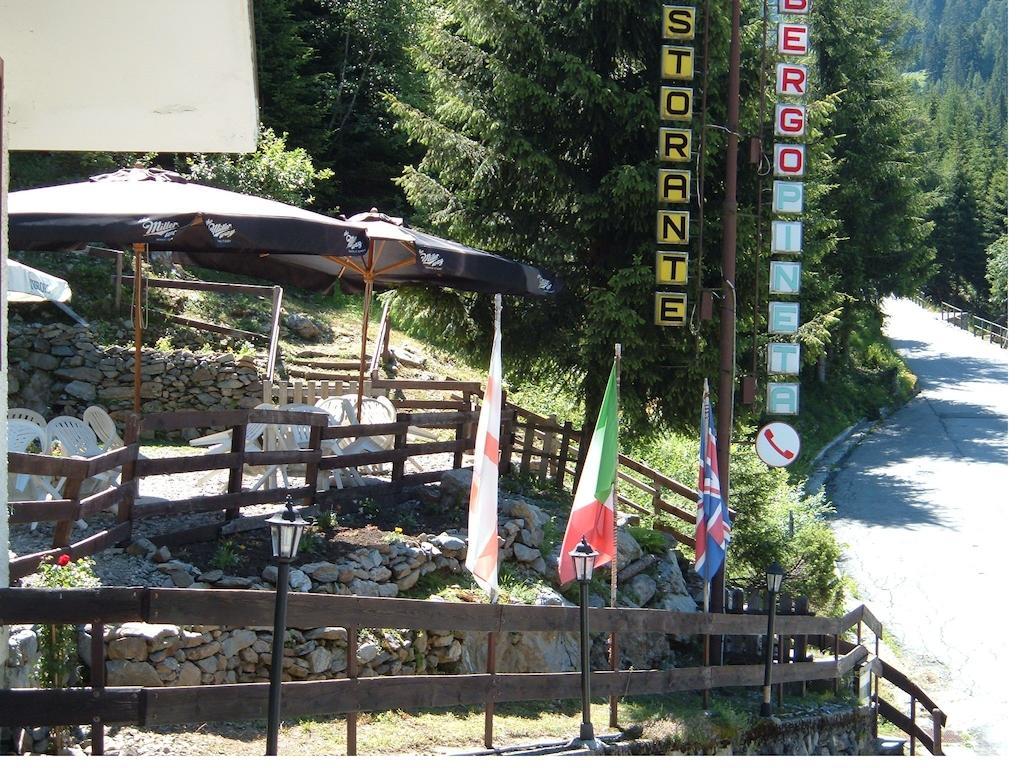 Albergo Pineta Gerola Alta ภายนอก รูปภาพ